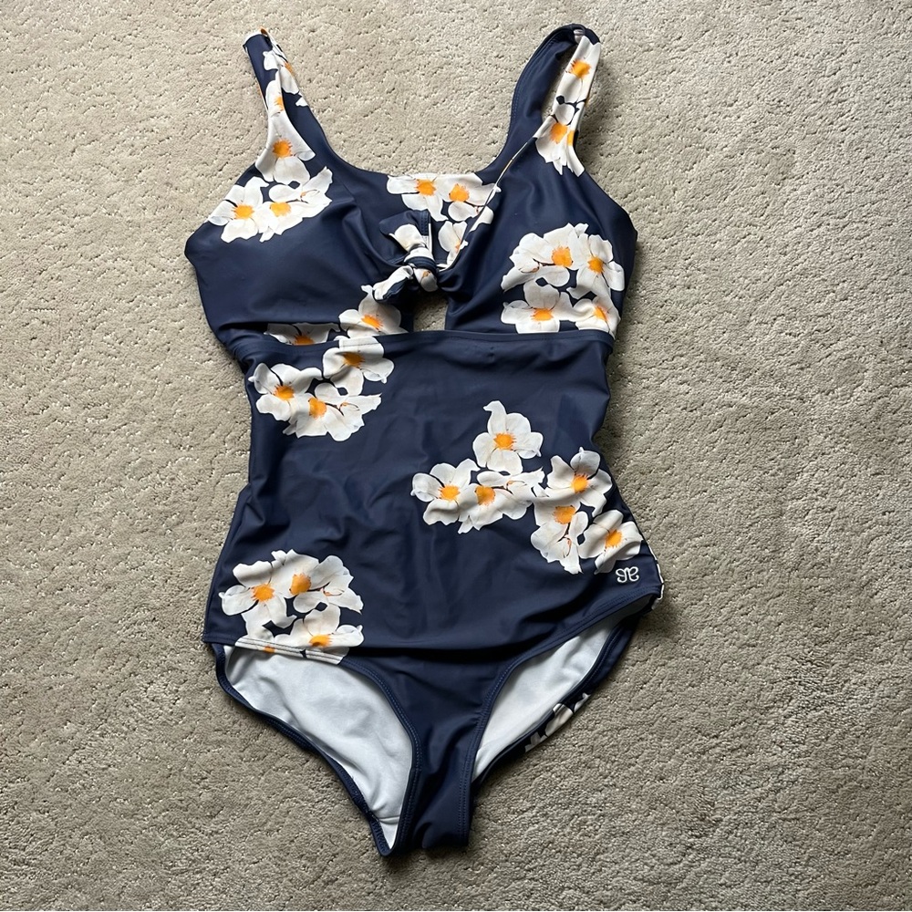 Albion Top Knot One-Piece Swimsuit Blue Floral Daisy M